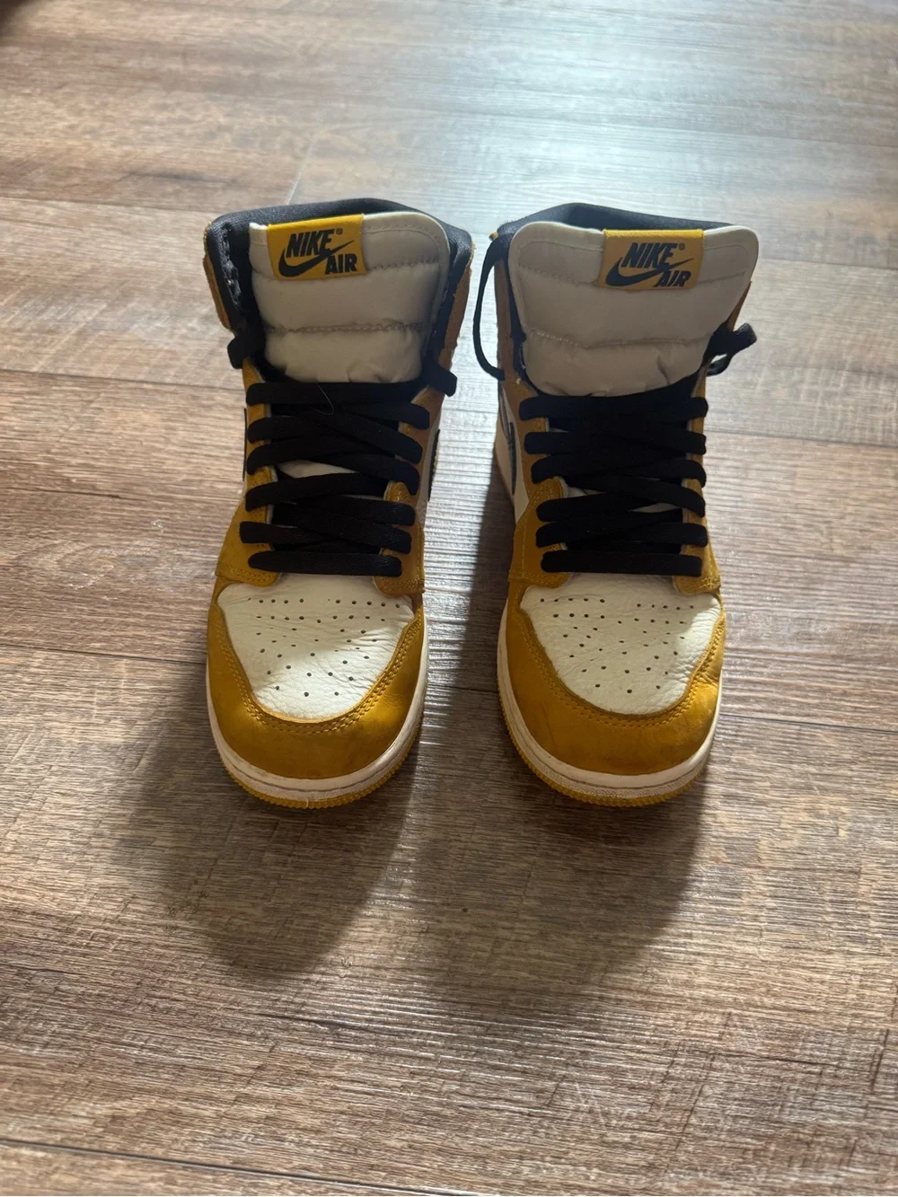 Nike Kids High-Top Sneakers in Yellow, Black & White, 5.5 youth
